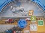 Jeux ps4 farming simulator 19 et ufc 2