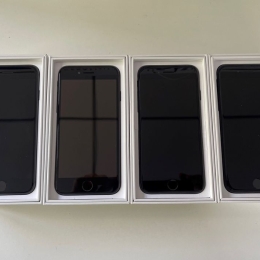 Lot de 4 iPhone 7 Noir 32 Gb