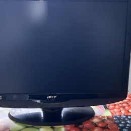 Ecran tv/pc 46 cm Acer tnt intégré